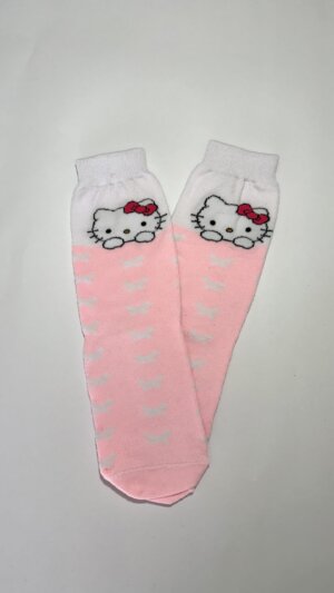 Hello Kitty moño rojo