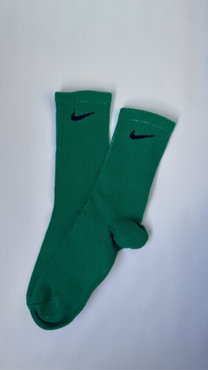 Nike verde