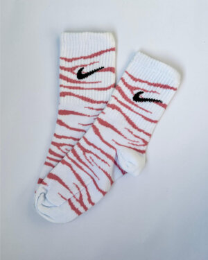 Nike lineas rosa