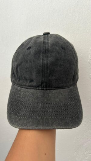 Gorrita vintage negra