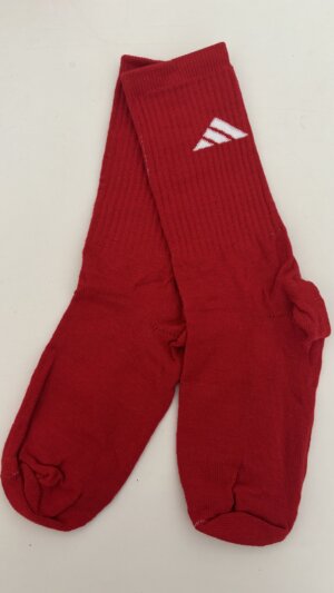 Adidas logo rojas