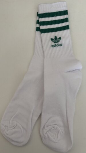 Adidas logo lineas verde