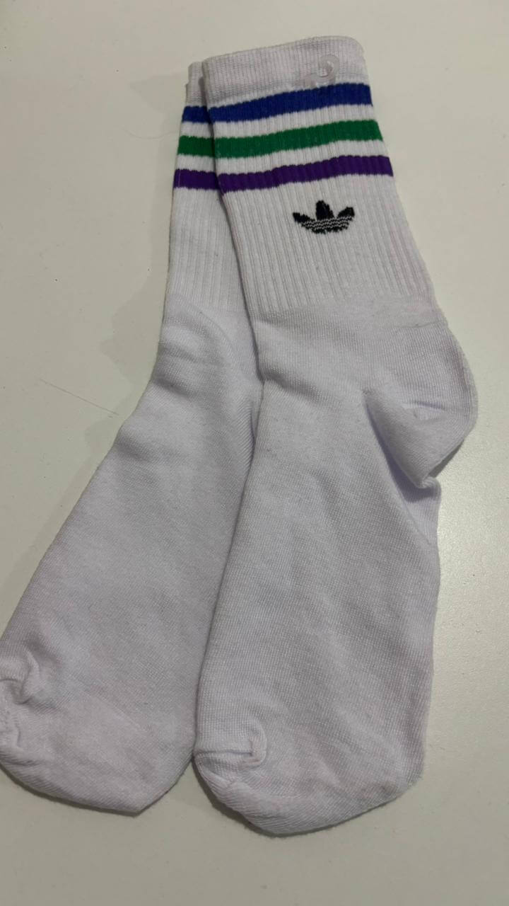 Adidas lineas azul- verde-violeta